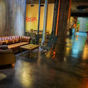  Hostel Poshtel - Premium Spain