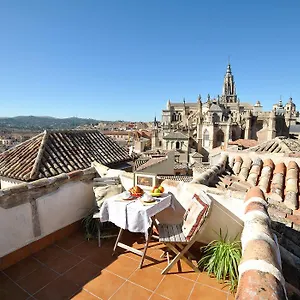  Apartment Cathedral
