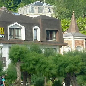 ** Hotel Ezeiza Spain